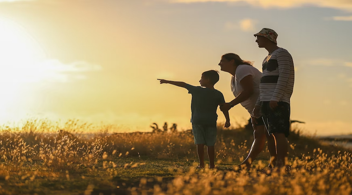 Why is Cala D’or so popular with families?