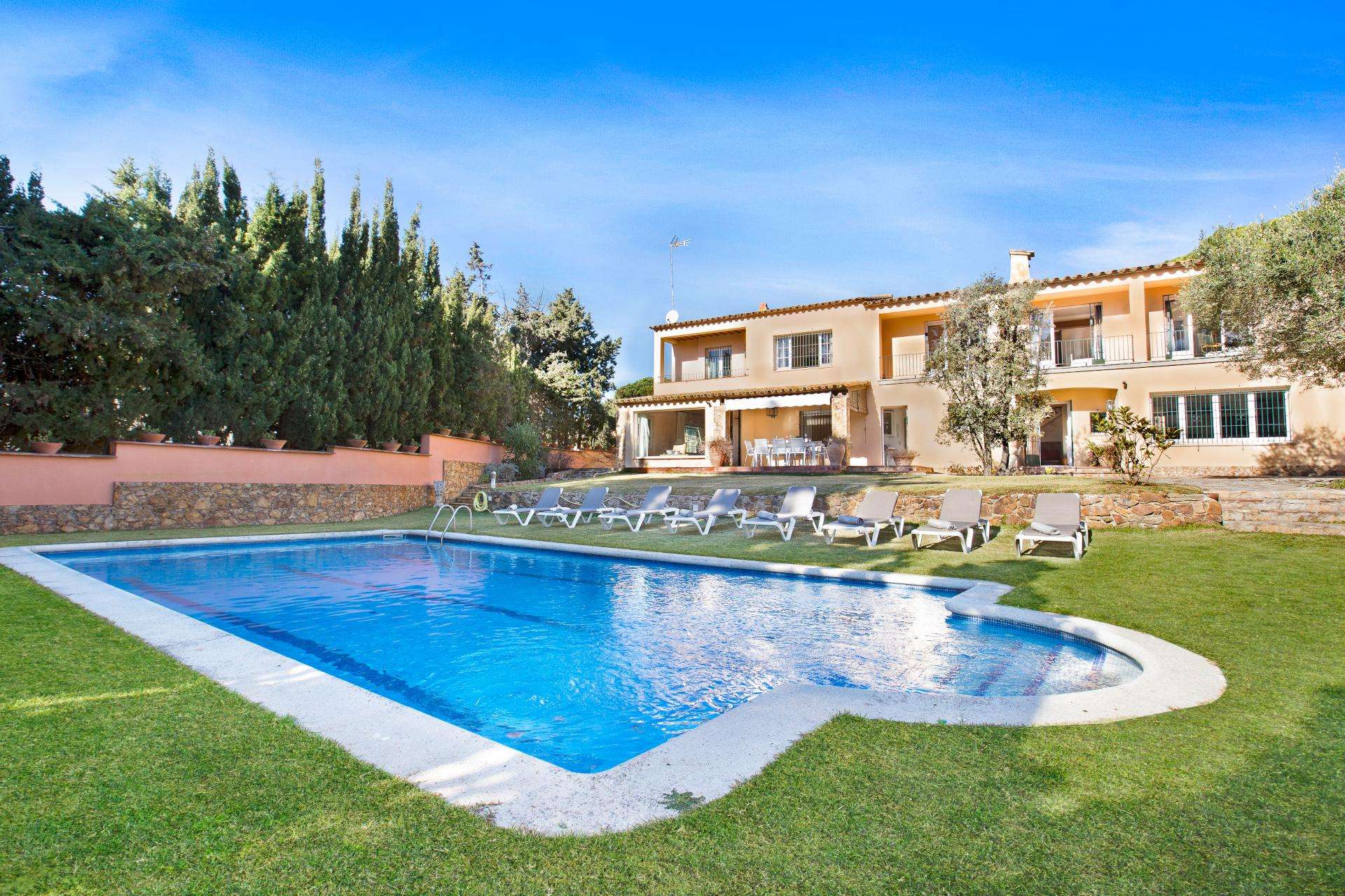 Villa Alguer, Calella De Palafrugell